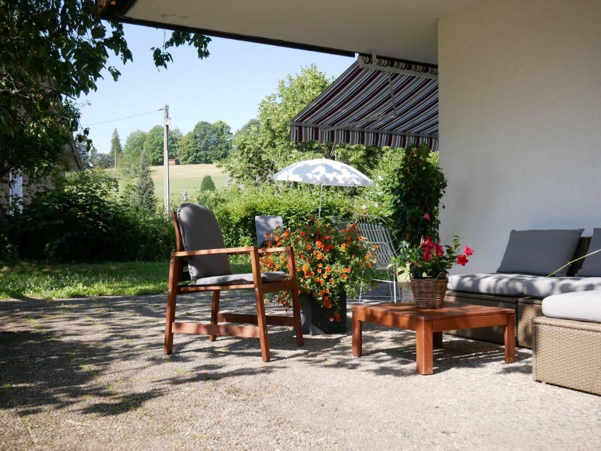 Haus Vita Ferien- Und Seminarhaus Urberg Buitenkant foto